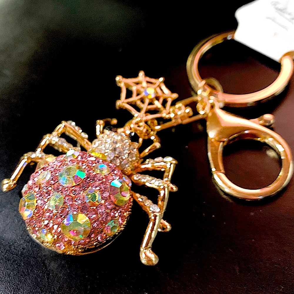 Pink Rhinestone Spider Keychain - Picture 3 of 4